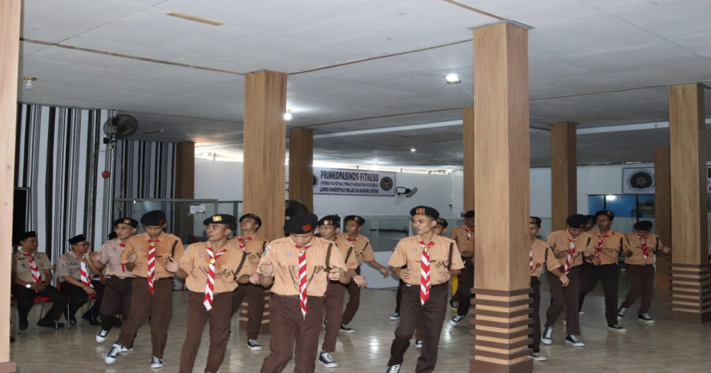 WBP Pramuka Lapas Narkotika Karang Intan Tampilkan Yel-Yel Kepramukaan, Gairahkan Semangat Pembinaan