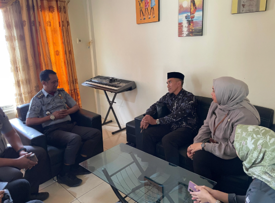 Lapas Narkotika Karang Intan Ikuti Aksi Sosial Gernas Pemasyarakatan Peduli 2025, Wujudkan Sinergi Bangun Kepercayaan Publik